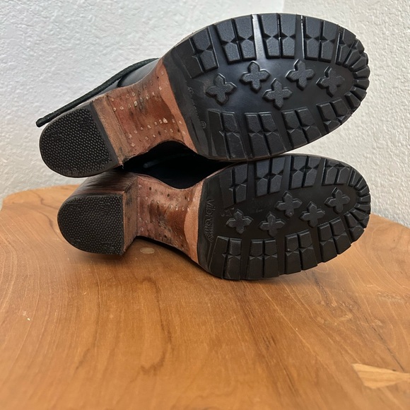 Freebird by Steven Black Leather Lace-Up Boots - Picture 7 of 7